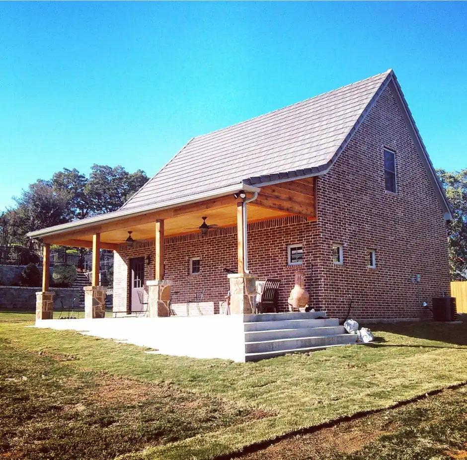 Southlake garage, a custom garage by Klein Custom Builders in Southlake, Texas