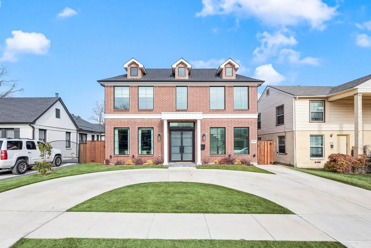 Vickery Blvd, a new custom home by Klein Custom Builders in Dallas, Texas
